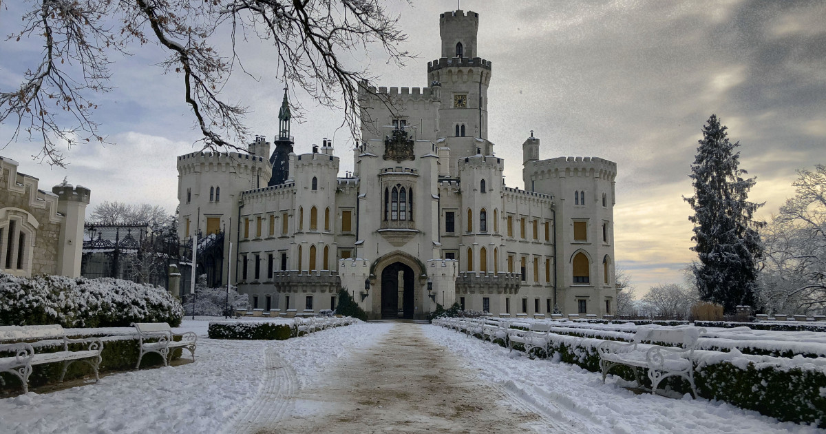 zámek Hluboká - zimní prohlídka autobusem HEJNAL TURISMO 